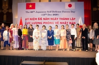各国夫人