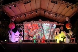 (ホイアン日本祭り) 日越アーティストの共演