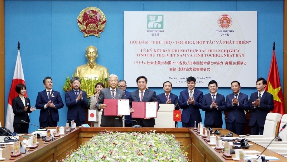 ドン・フート省人民委員長