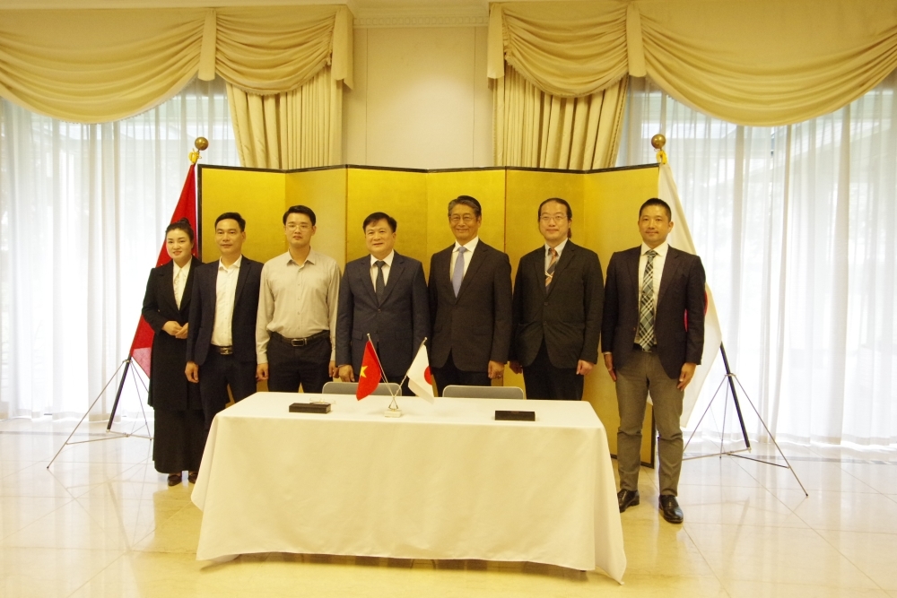 被供与団体との写真撮影